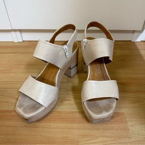Coclico Leather Clog Sandals - Bone